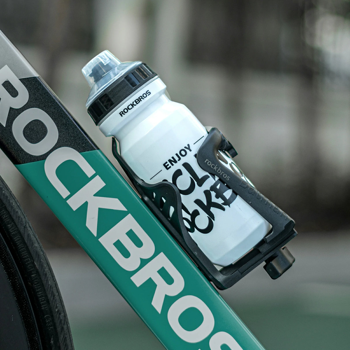 Flaschenhalter Fahrrad – Verstellbar für Flaschen 55–85 mm