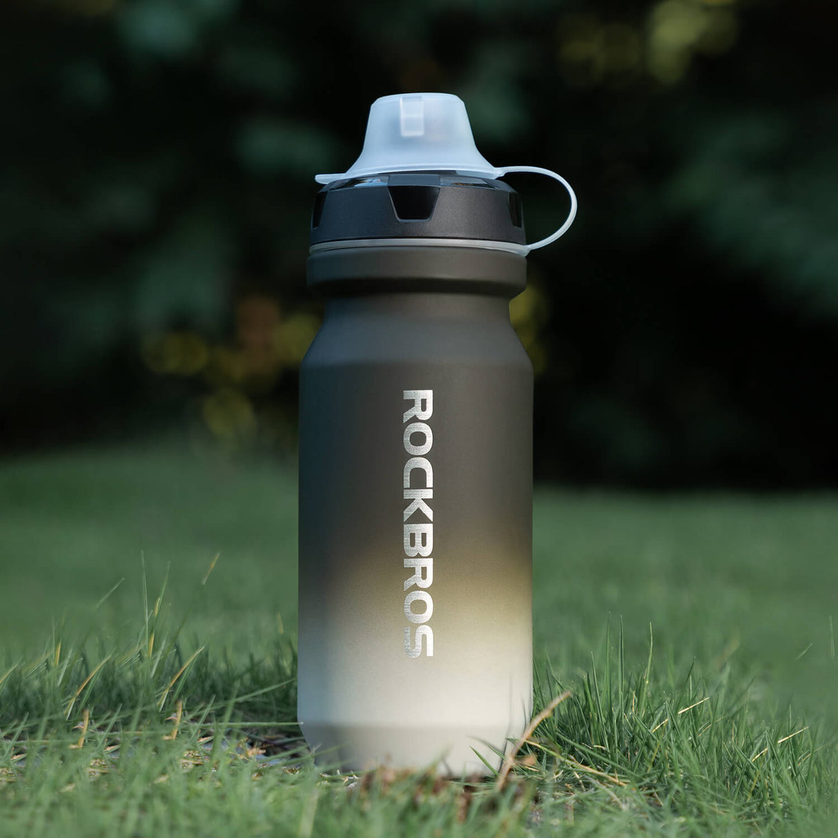 ROCKBROS Fahrradflasche mit auslaufsicherem Pull-Top-Verschluss 600/750ml