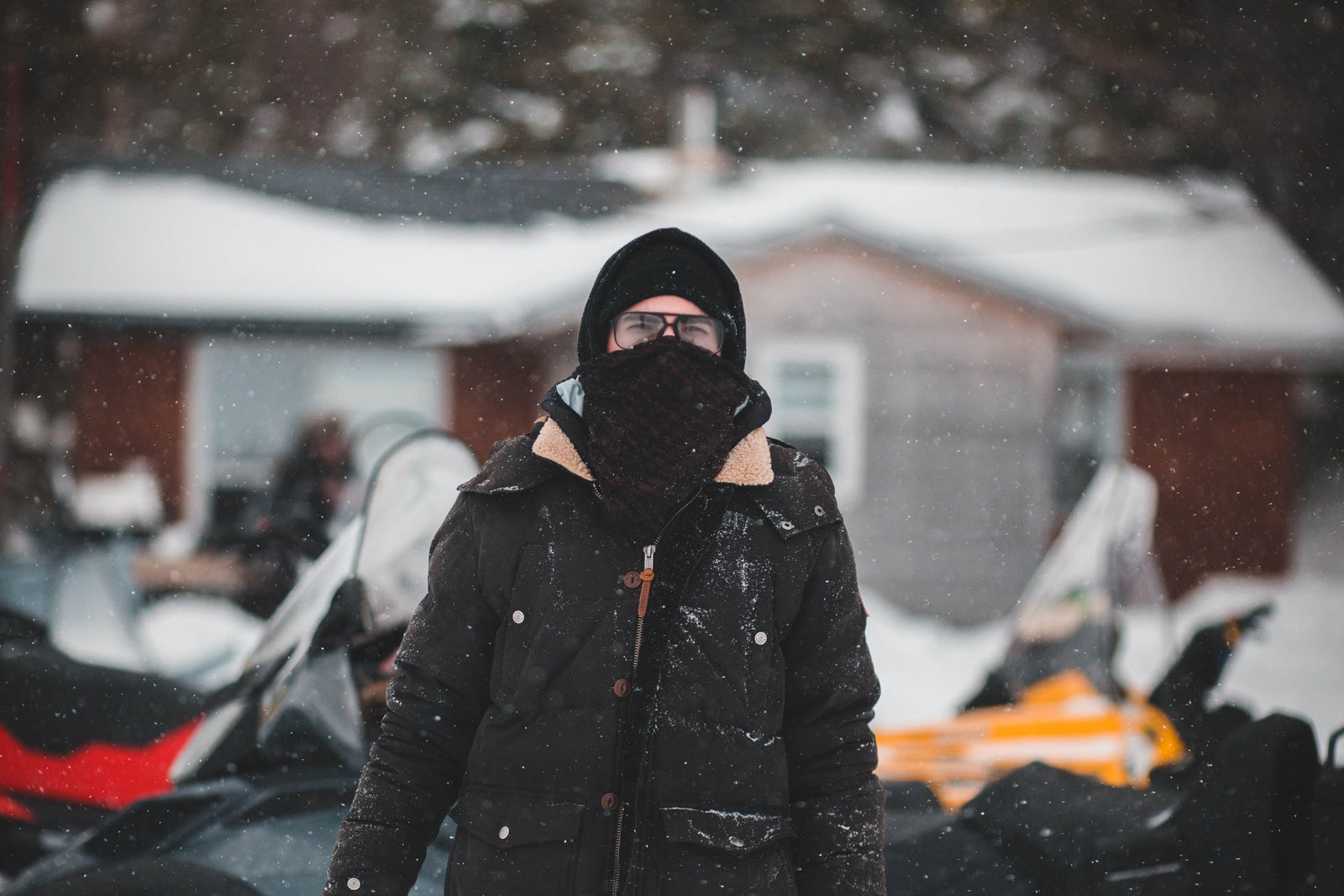 Smart Fahrradhelm mit Licht & Fernbedienung: Sicherheits-Guide für Winter & Nacht