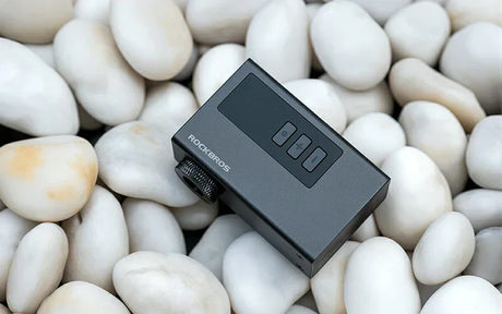 Die perfekte Notfall-Luftpumpe: ROCKBROS Elektrische Mini-Fahrradpumpe