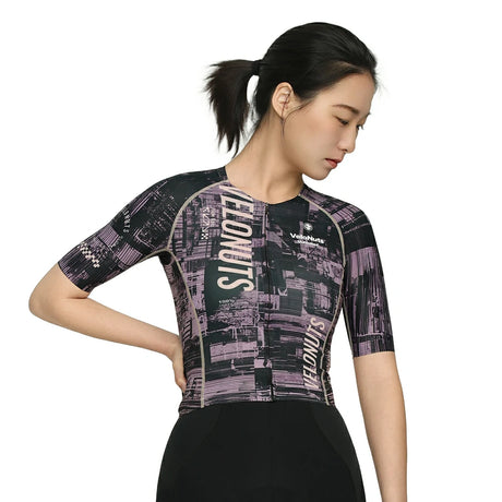 VELONUTS Damen Radtrikot: Wo High-Tech auf urbanen Style trifft