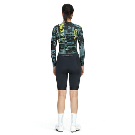 VELONUTS Damen Radtrikot: Wo High-Tech auf urbanen Style trifft