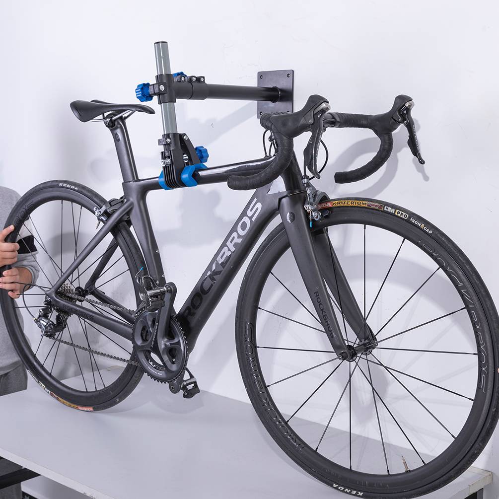 Fietsbeugel -fietsstandaard gegalvaniseerd met betonvoet 30x30 cm - Trekkerweb